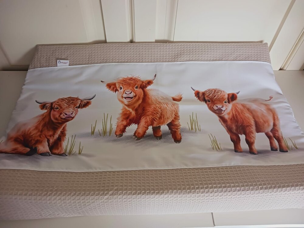 Aankleedkussenhoes Schotse Hooglanders cognac wafelstof
