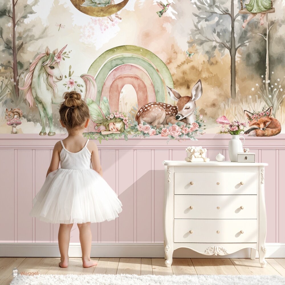 Behang Magical world bedrukte lambrisering