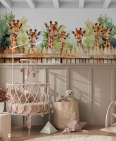 Behang into the wild giraffen (geschikt voor een brede en smalle muur bijv. boven lambrisering)